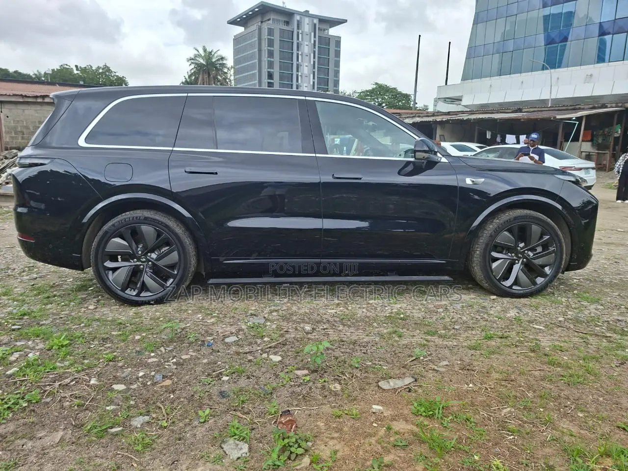 New Li Auto L9 1.5 Hybrid AWD 2025 Black
