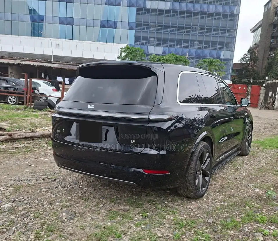 New Li Auto L9 1.5 Hybrid AWD 2025 Black