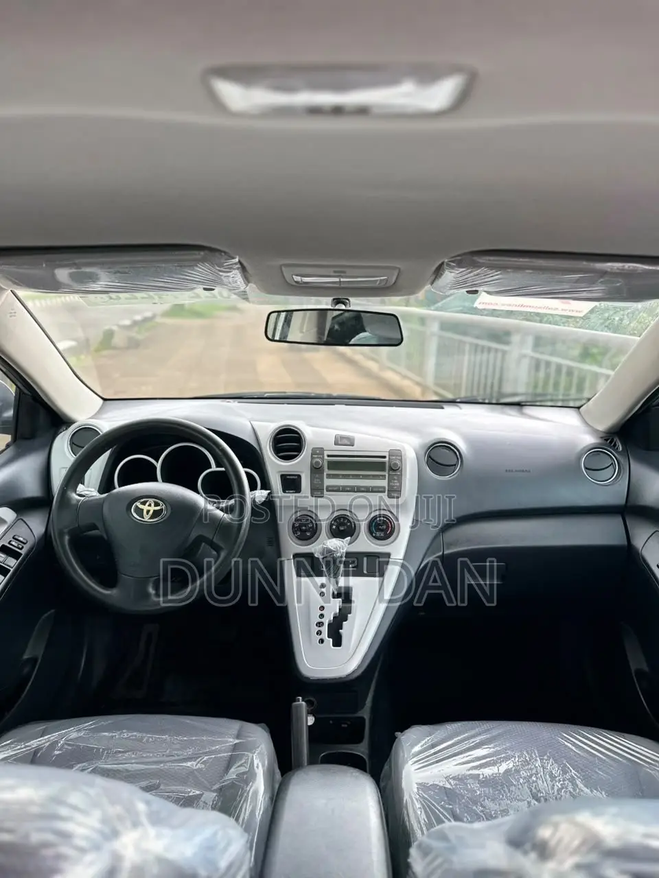 Toyota Matrix 2010 Silver
