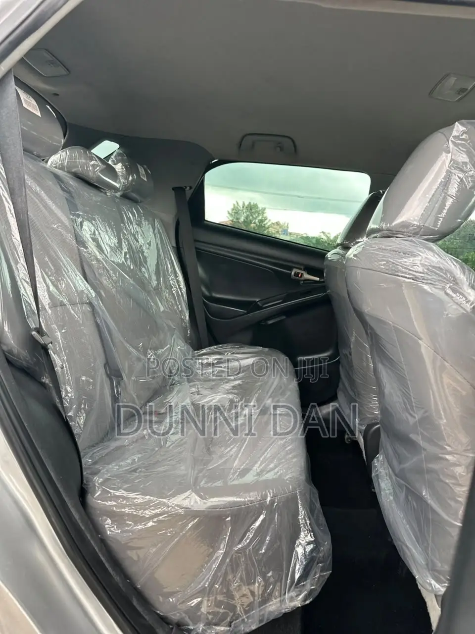 Toyota Matrix 2010 Silver