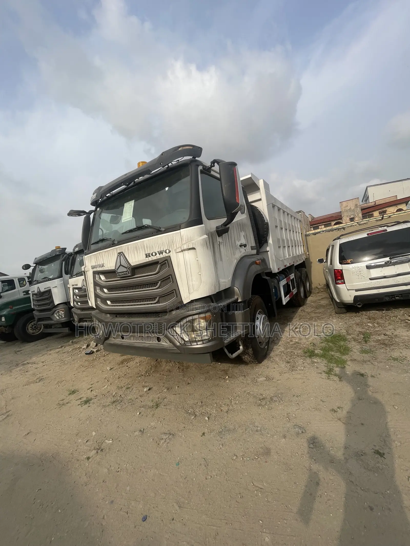 NX371 Howo Tipper