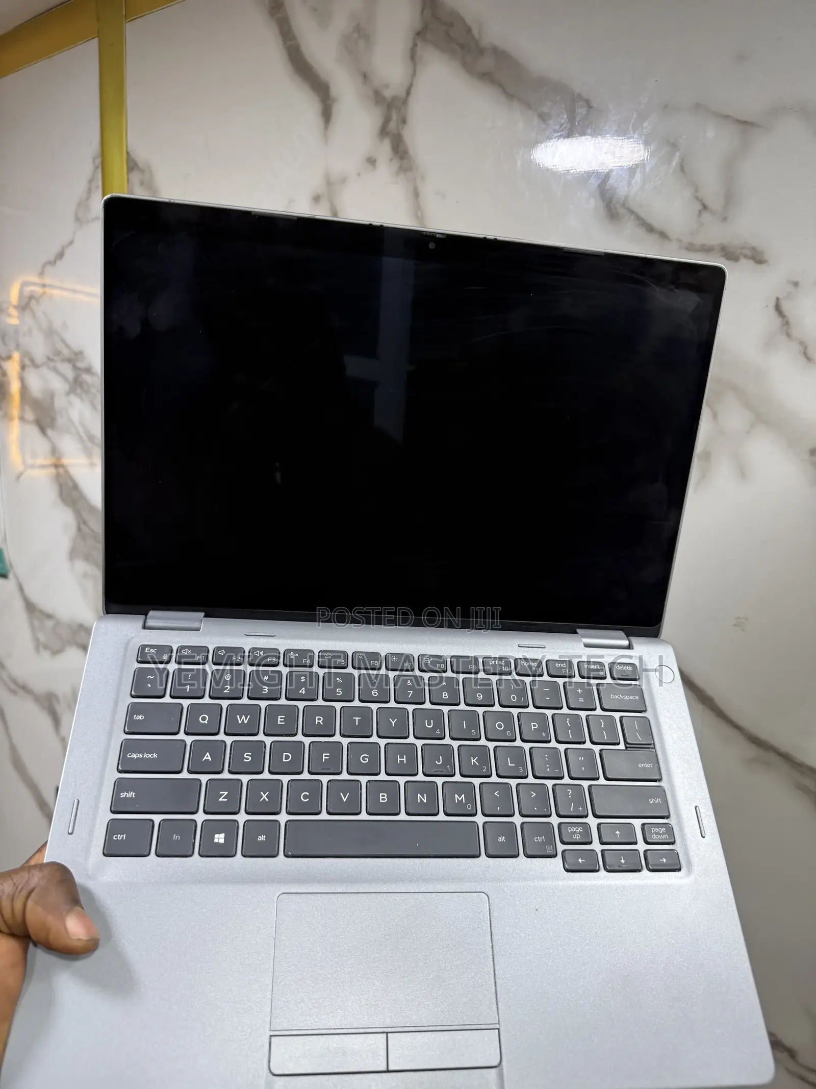 Laptop Dell Latitude 5310 2-in-1 16GB Intel Core i7 SSD 256GB