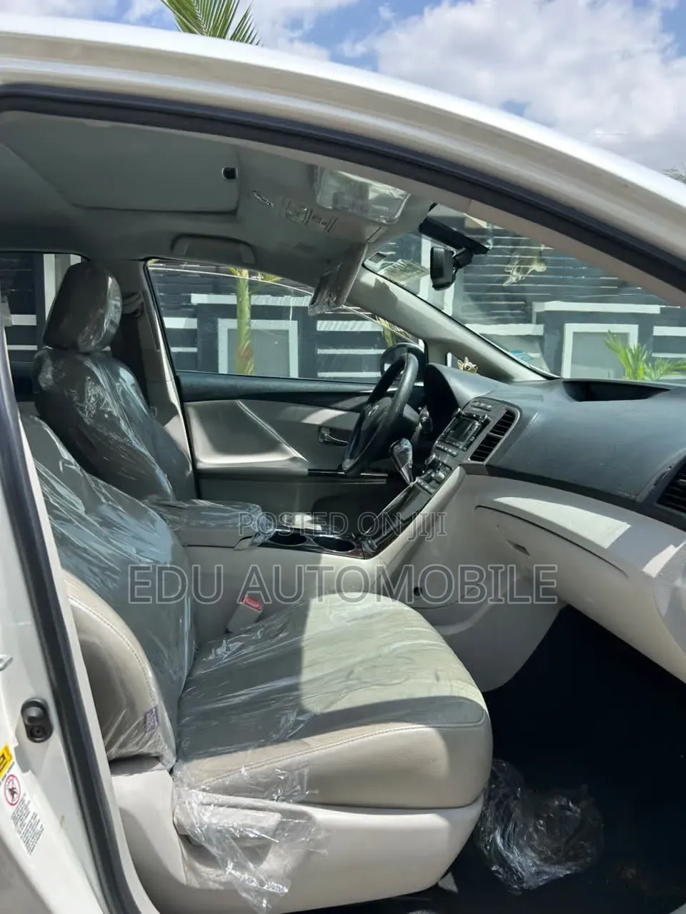 Toyota Venza 2012 White