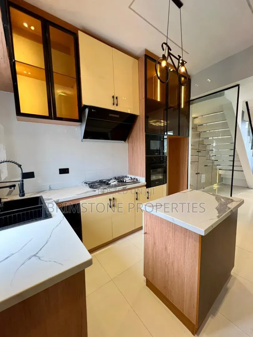 Furnished 4bdrm Duplex in Ikota for sale