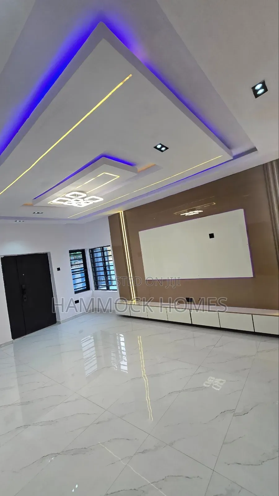3bdrm Bungalow in Adetokun Estate, Eleyele for sale