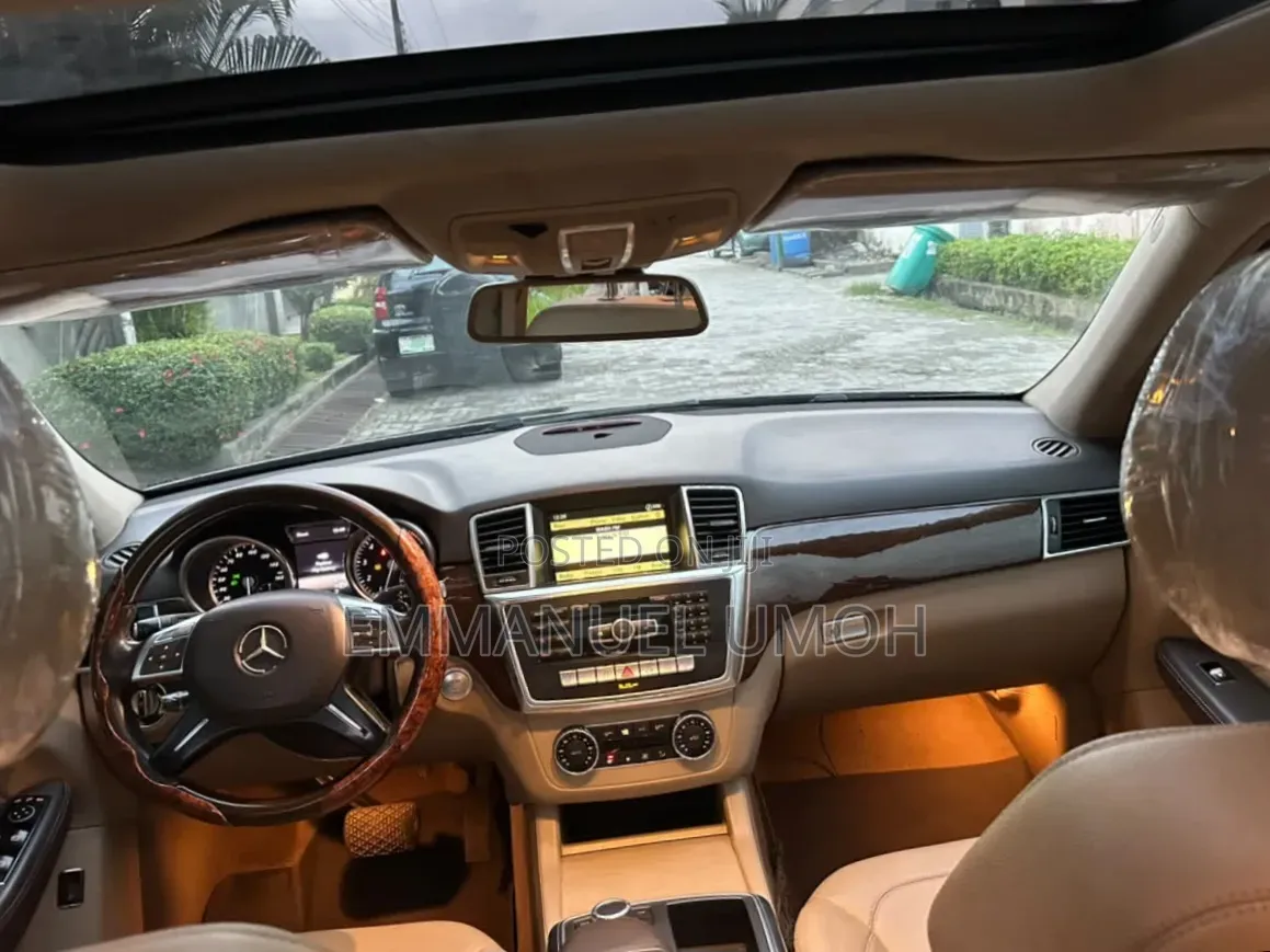 Mercedes-Benz M Class 2013 Black