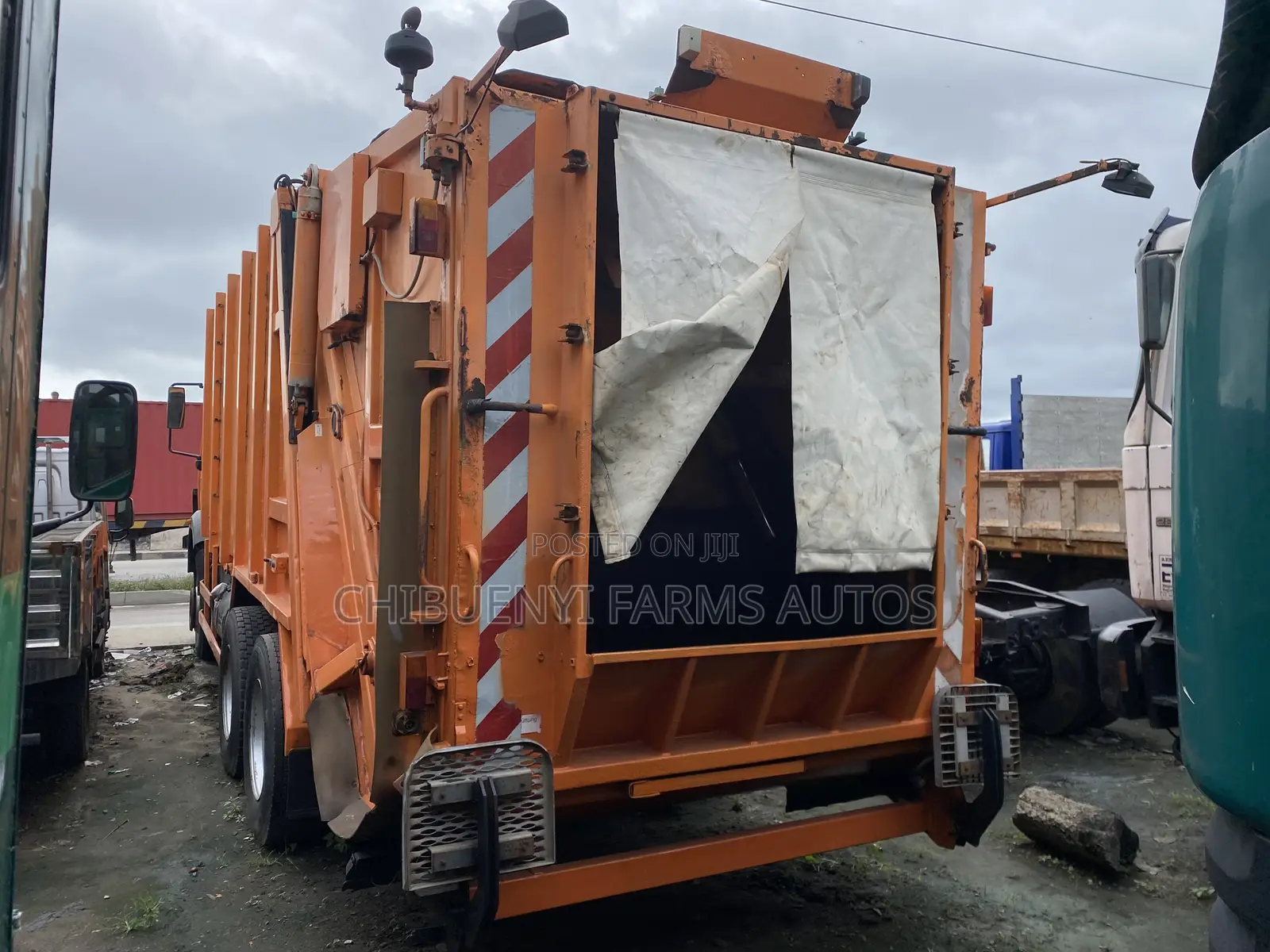 Benz Garbage Compactor