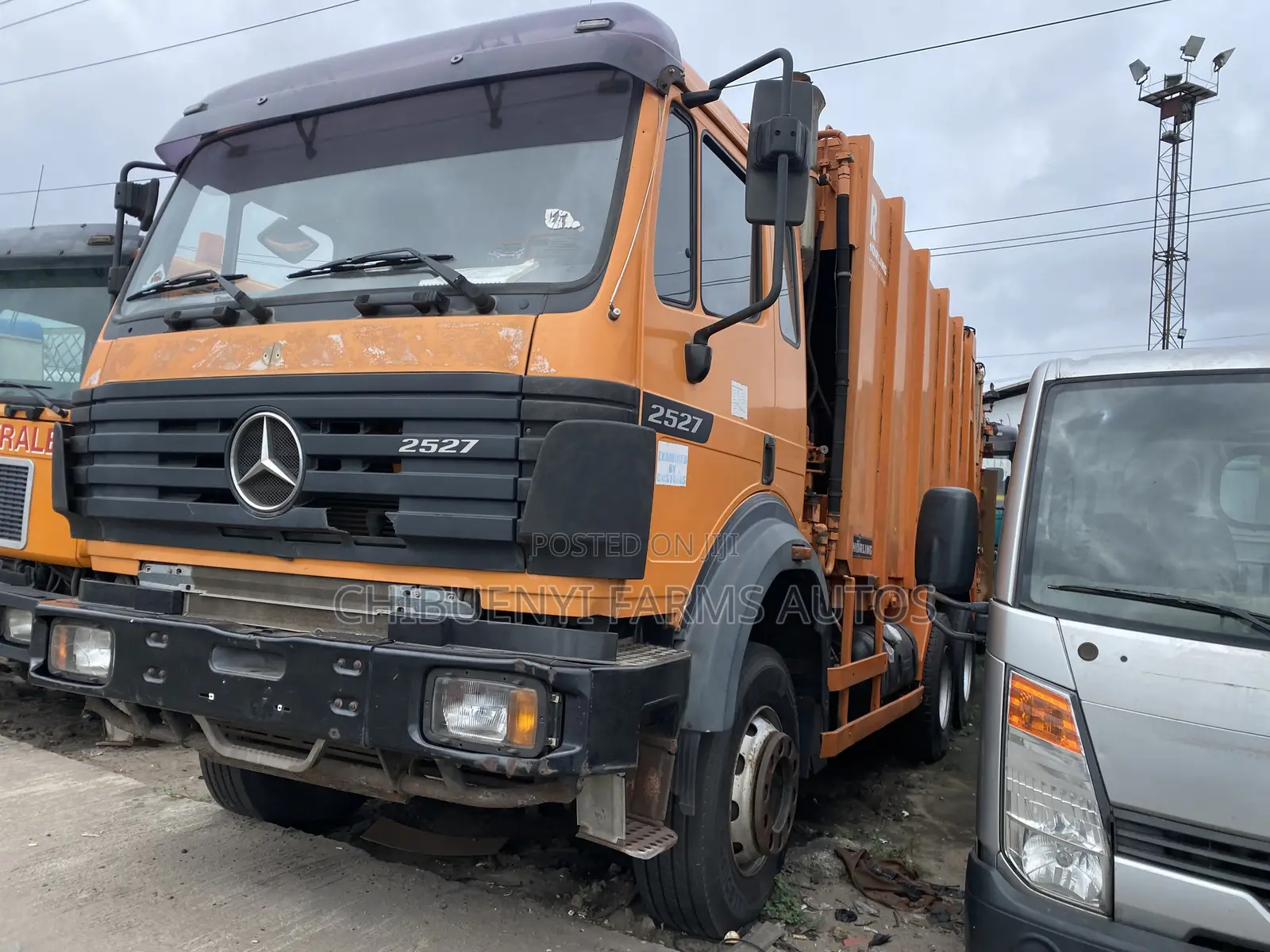 Benz Garbage Compactor