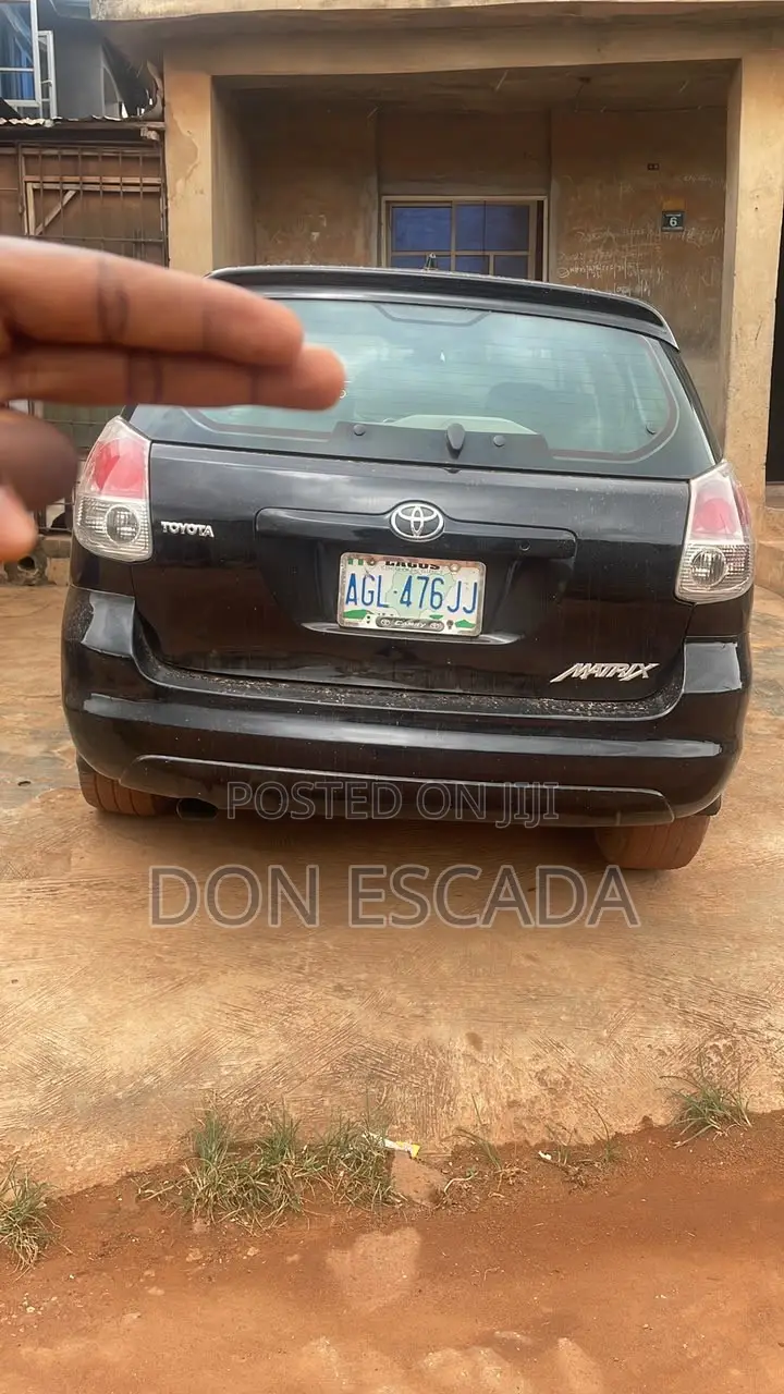 Toyota Matrix 2005 Black