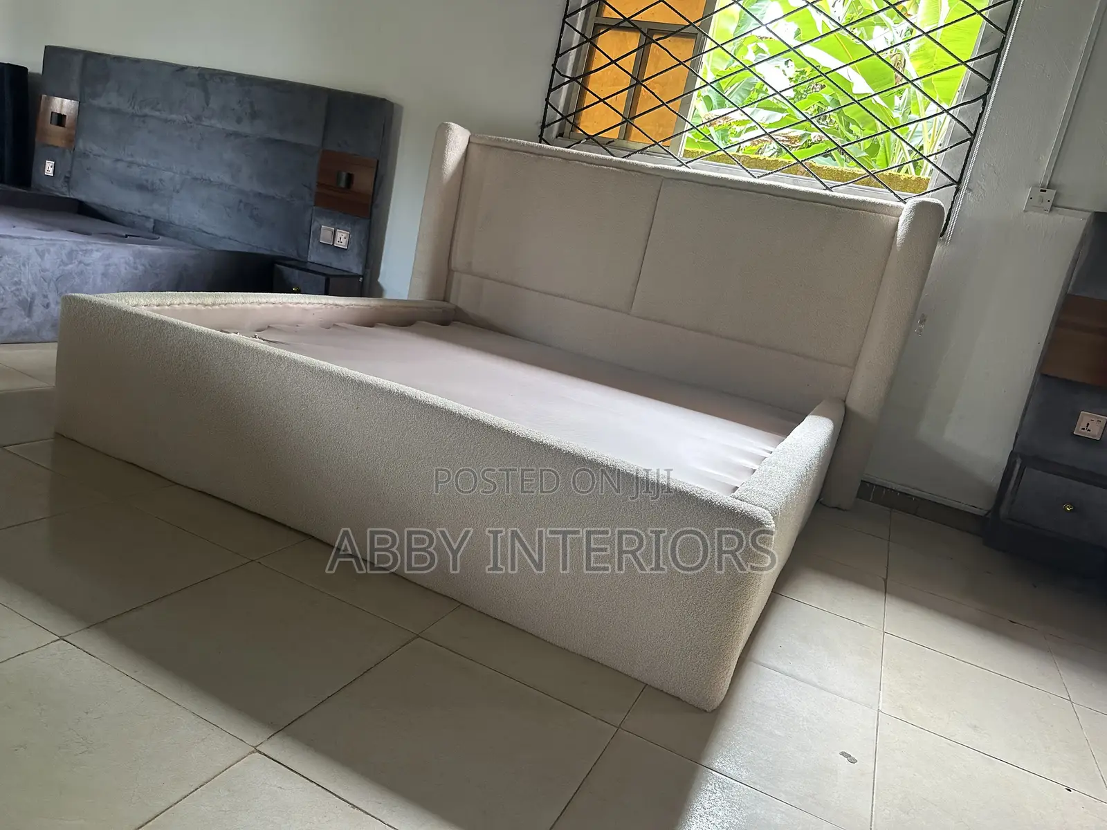 6by6 Bedframe/Bedstand