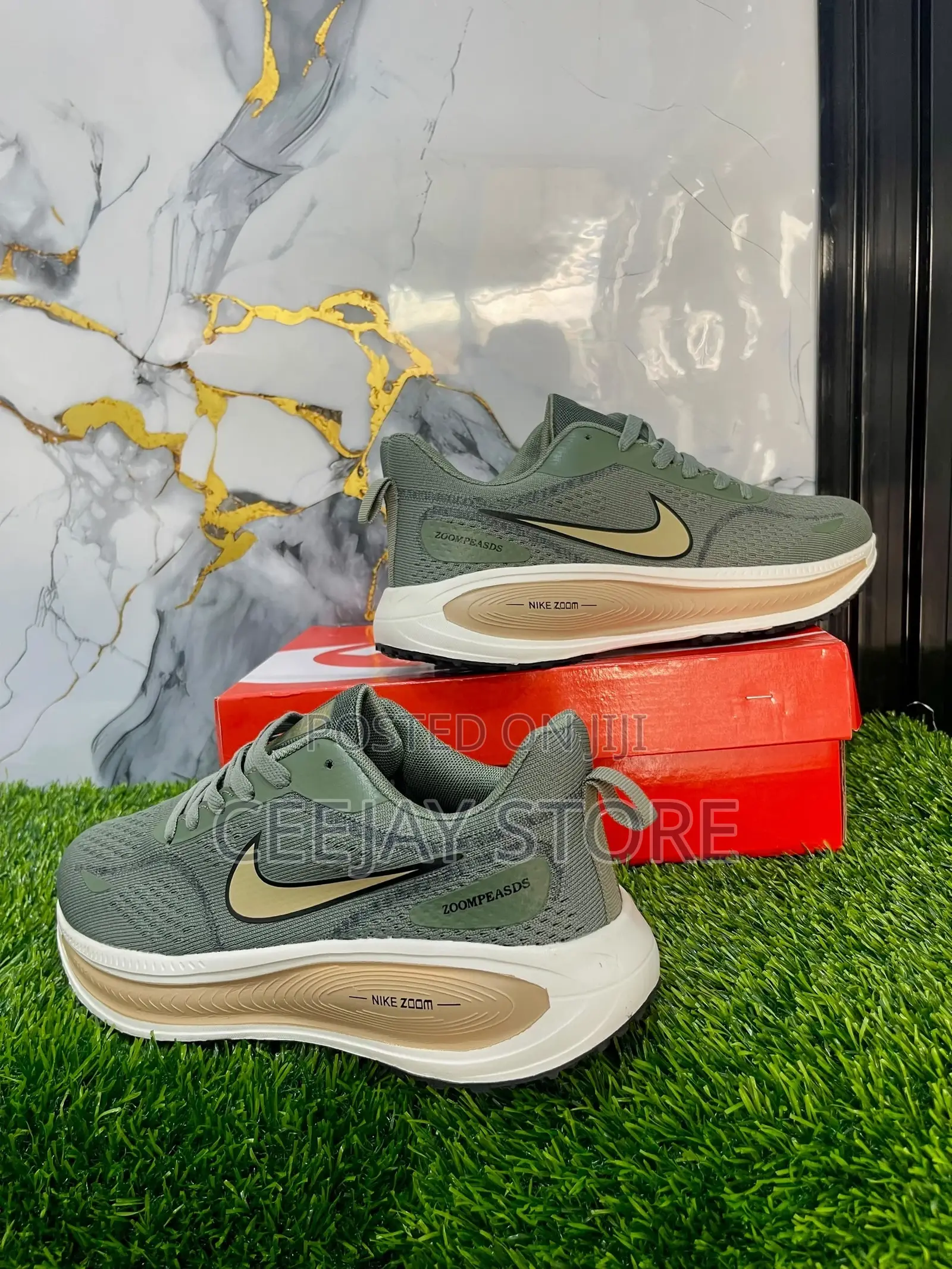 Nike Vomero Plus ZoomX Sneakers