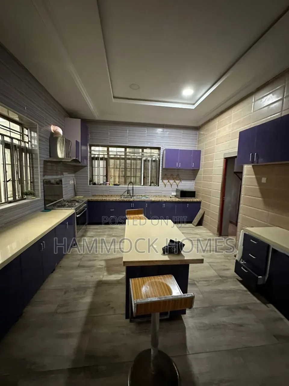 Furnished 5bdrm Duplex in Aerodrome Gra, Samonda for rent