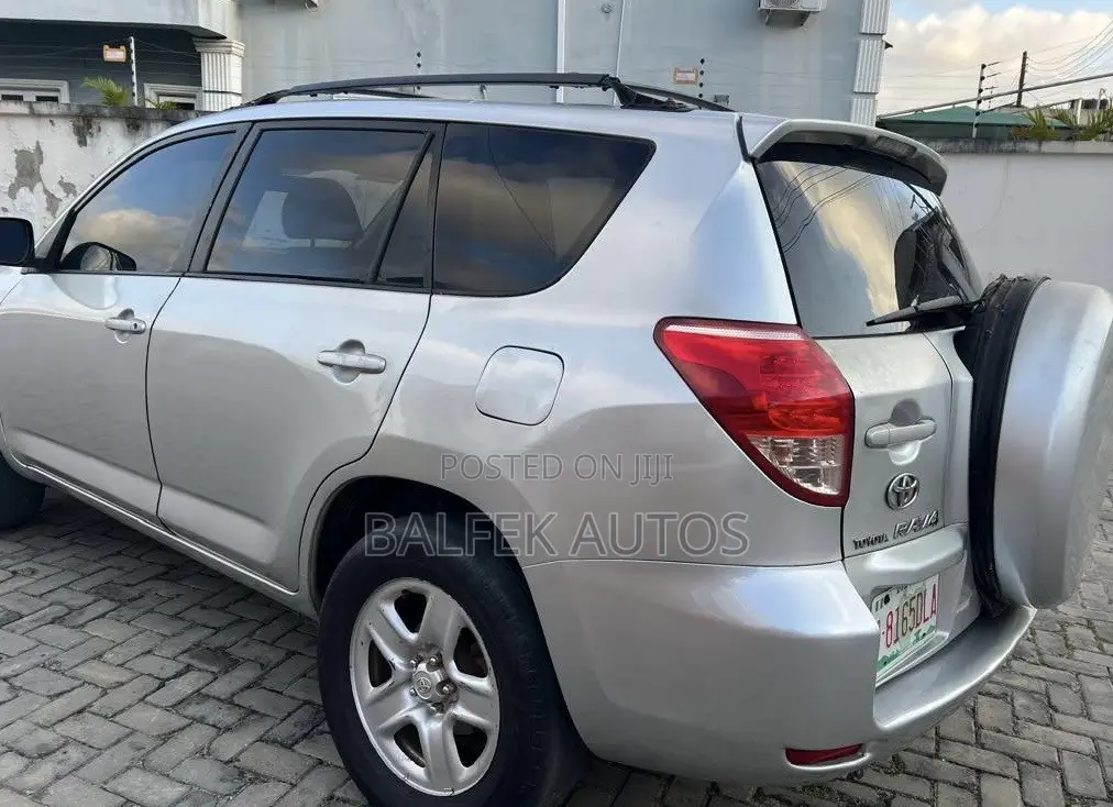 Toyota RAV4 2008 Silver