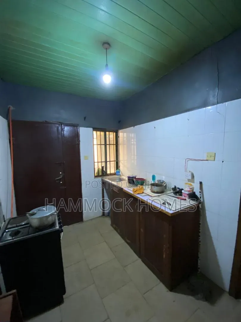 3bdrm Bungalow in Unity Estate, Akobo for sale