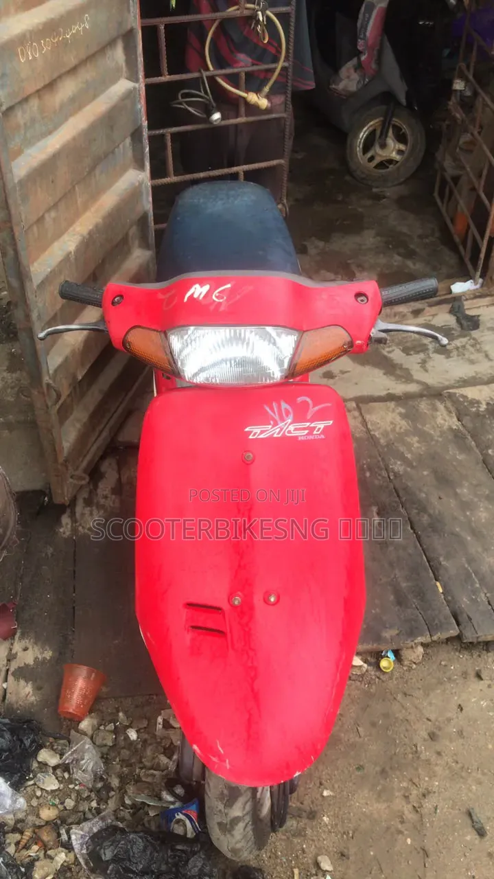 Honda Dio 2023 Red