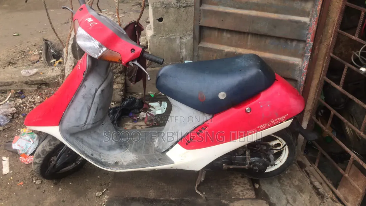 Honda Dio 2023 Red