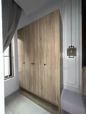 3bdrm Apartment in Lekki Phase 1 for rent