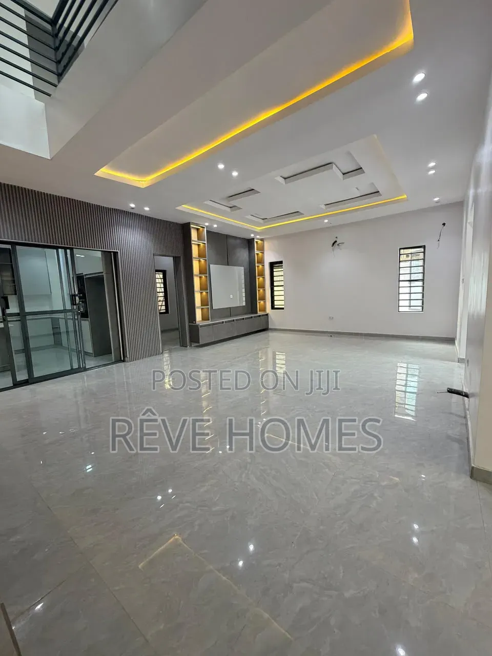 5bdrm Duplex in Ikeja GRA for rent