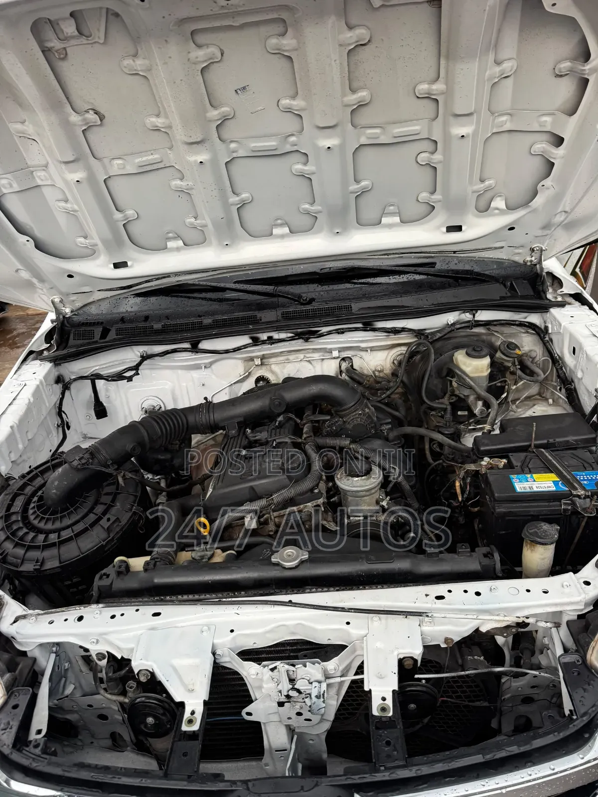 Toyota Hilux 2013 White