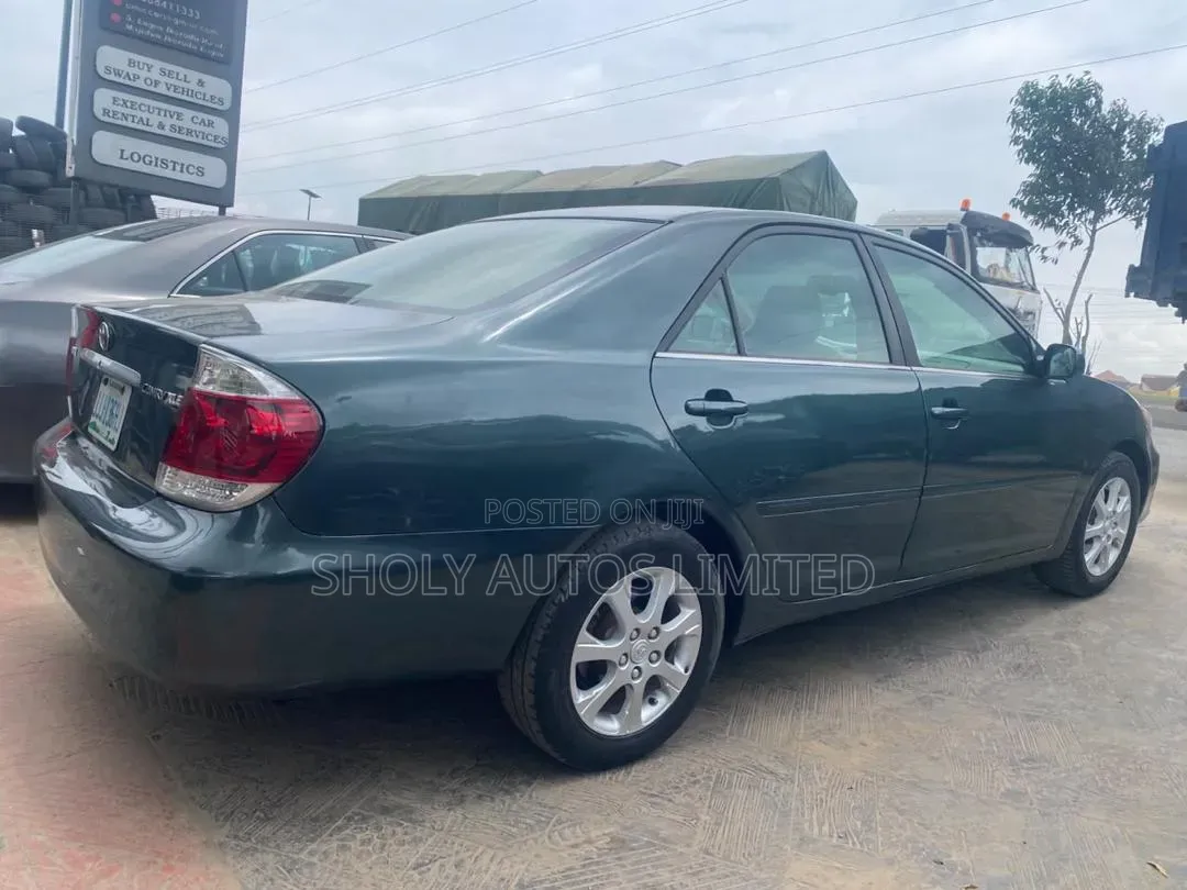 Toyota Camry XLE 4dr Sedan (2.4L 4cyl 5A) 2006 Green