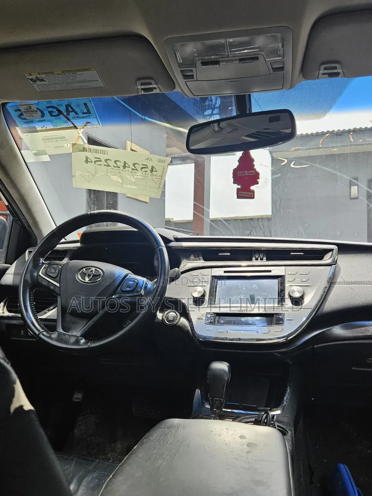 Toyota Avalon XLE FWDSedan (3.6L 6cyl 6A) 2016 Black