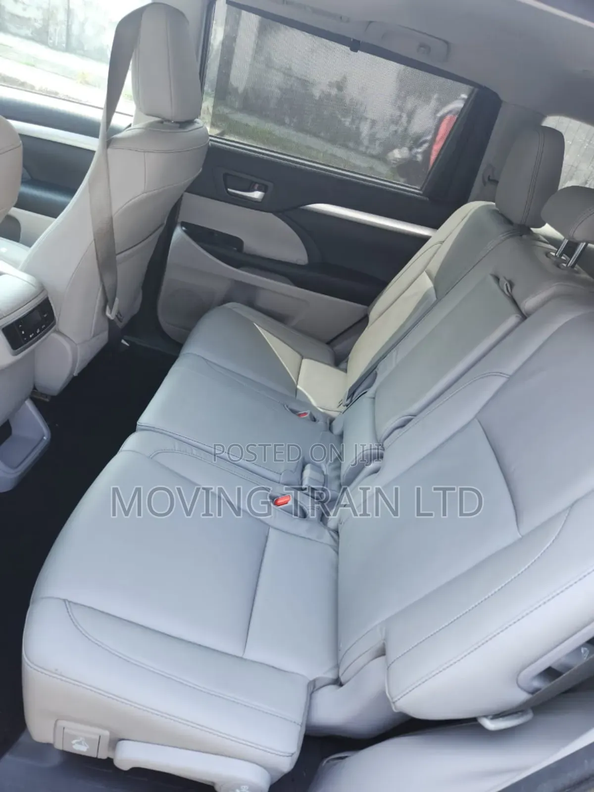 Toyota Highlander XLE V6 4x2 (3.5L 6cyl 6A) 2016 Green