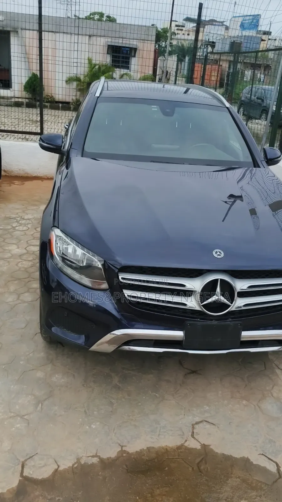 Mercedes-Benz GLC-Class 2016 Blue