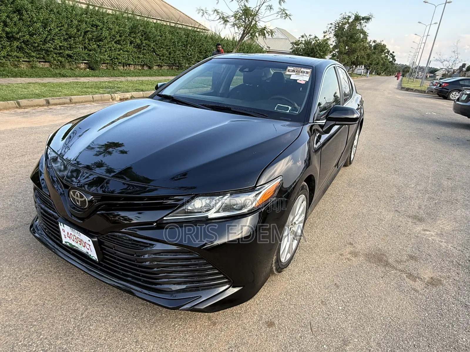 Toyota Camry LE FWD (2.5L 4cyl 8AM) 2018 Black