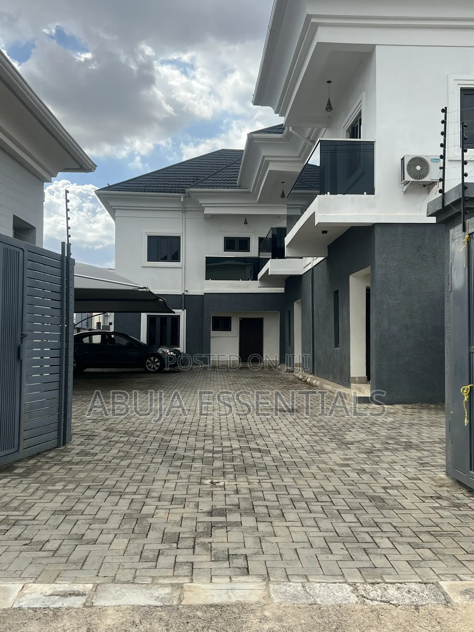 Furnished 3bdrm Duplex in Jahi for sale