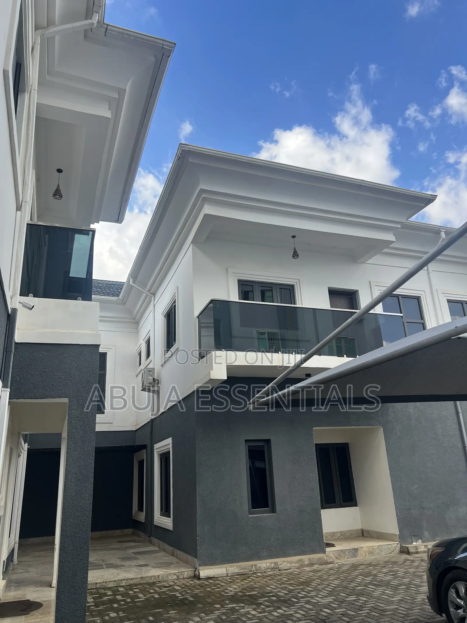 Furnished 3bdrm Duplex in Jahi for sale