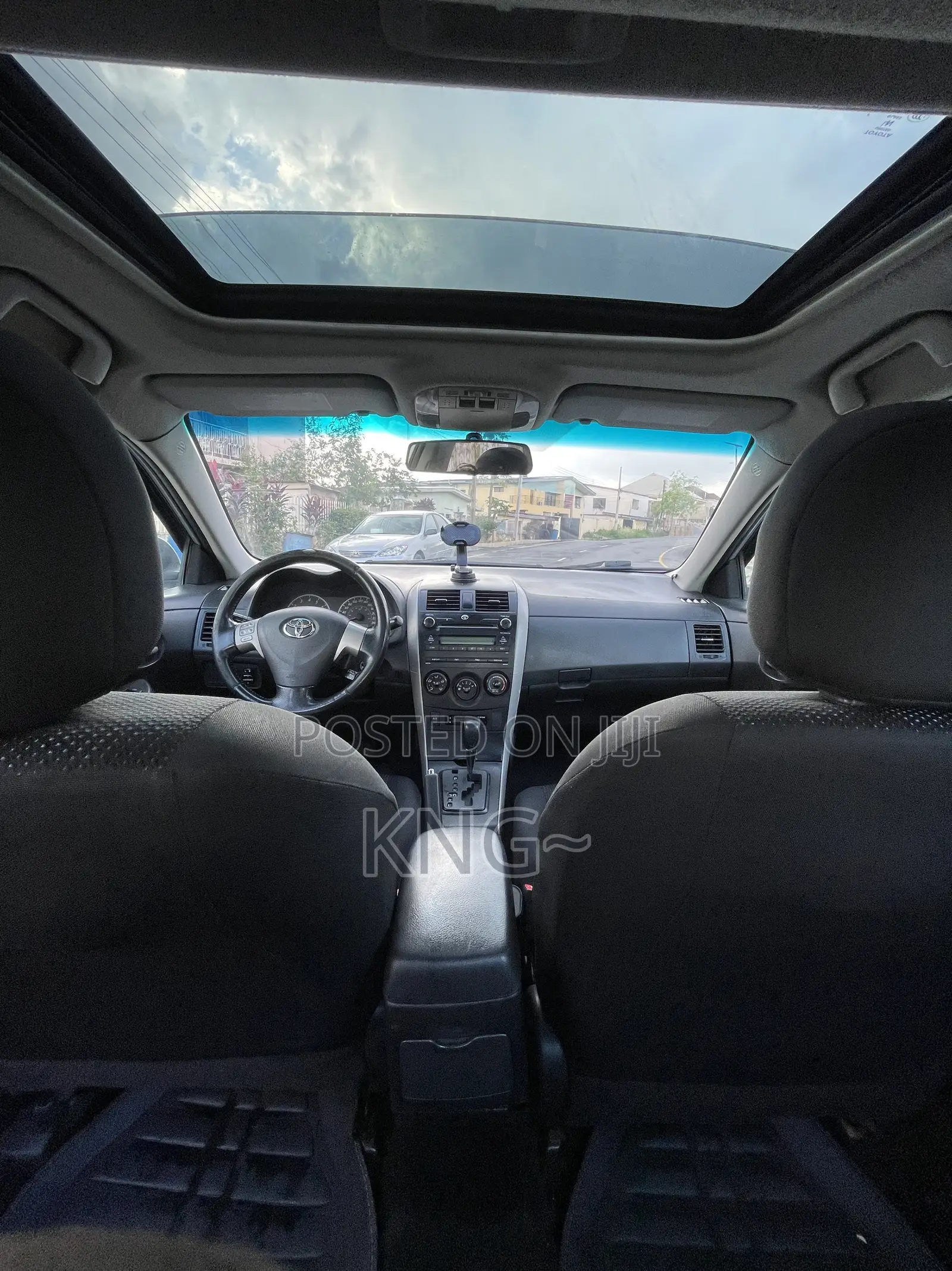 Toyota Corolla 2010 Silver