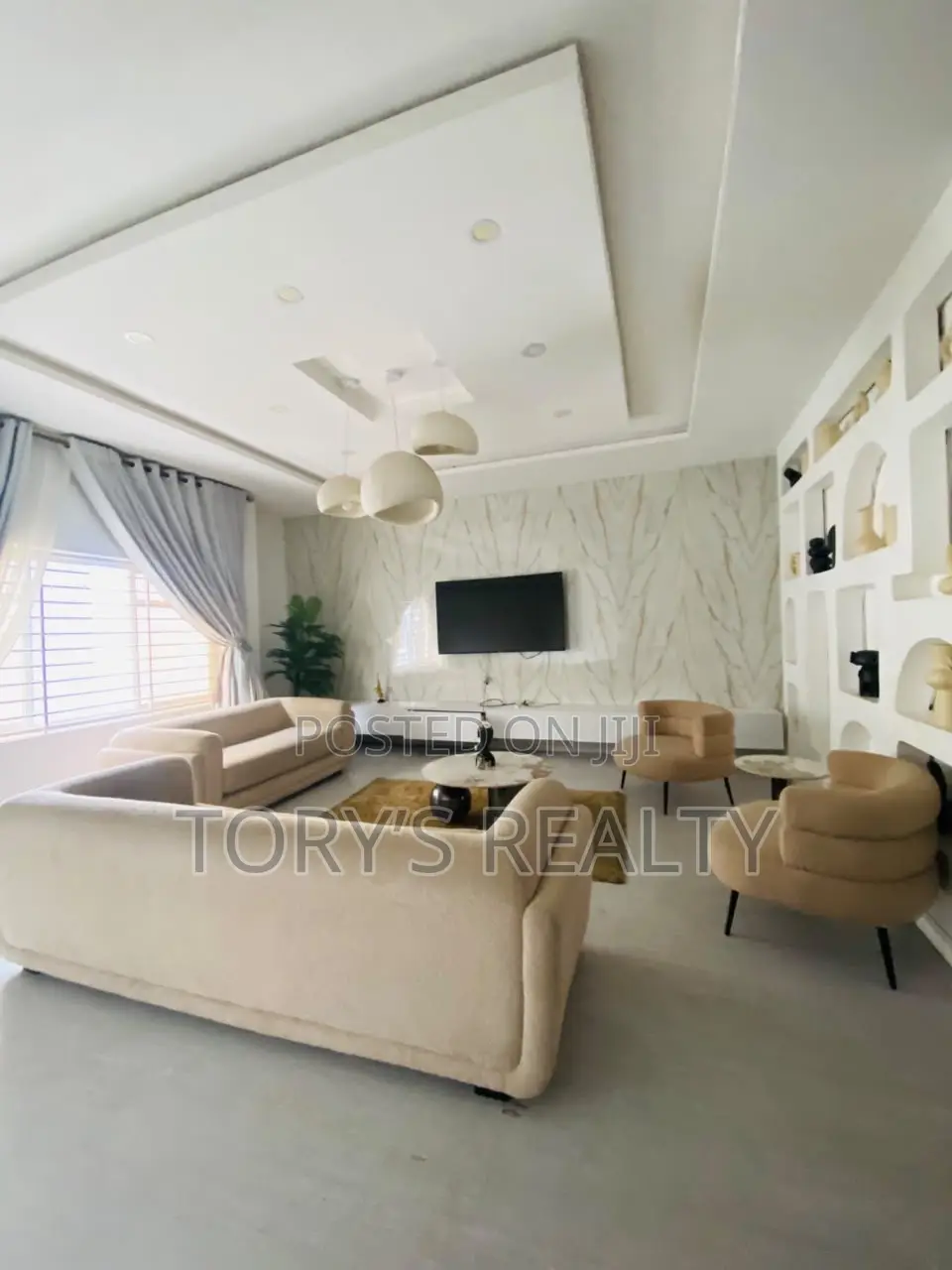 Furnished 5bdrm Duplex in Lekki Phase 1 for rent
