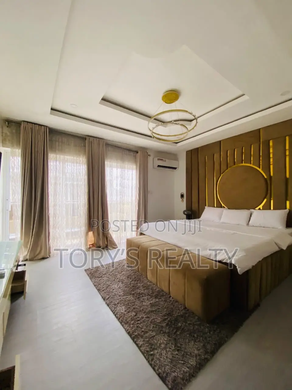 Furnished 5bdrm Duplex in Lekki Phase 1 for rent