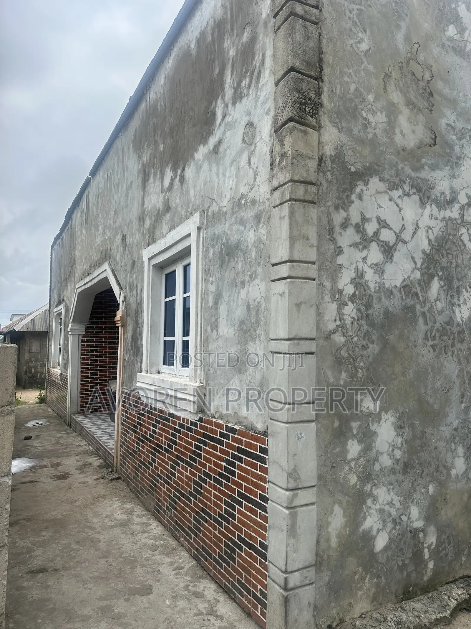 2bdrm Bungalow in Oguntimilehin Town, Eleko for sale