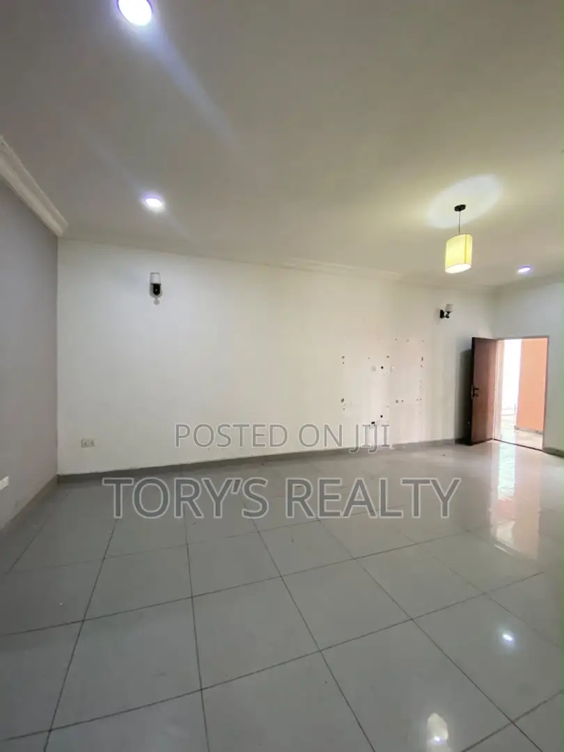 2bdrm Apartment in Ikate for rent