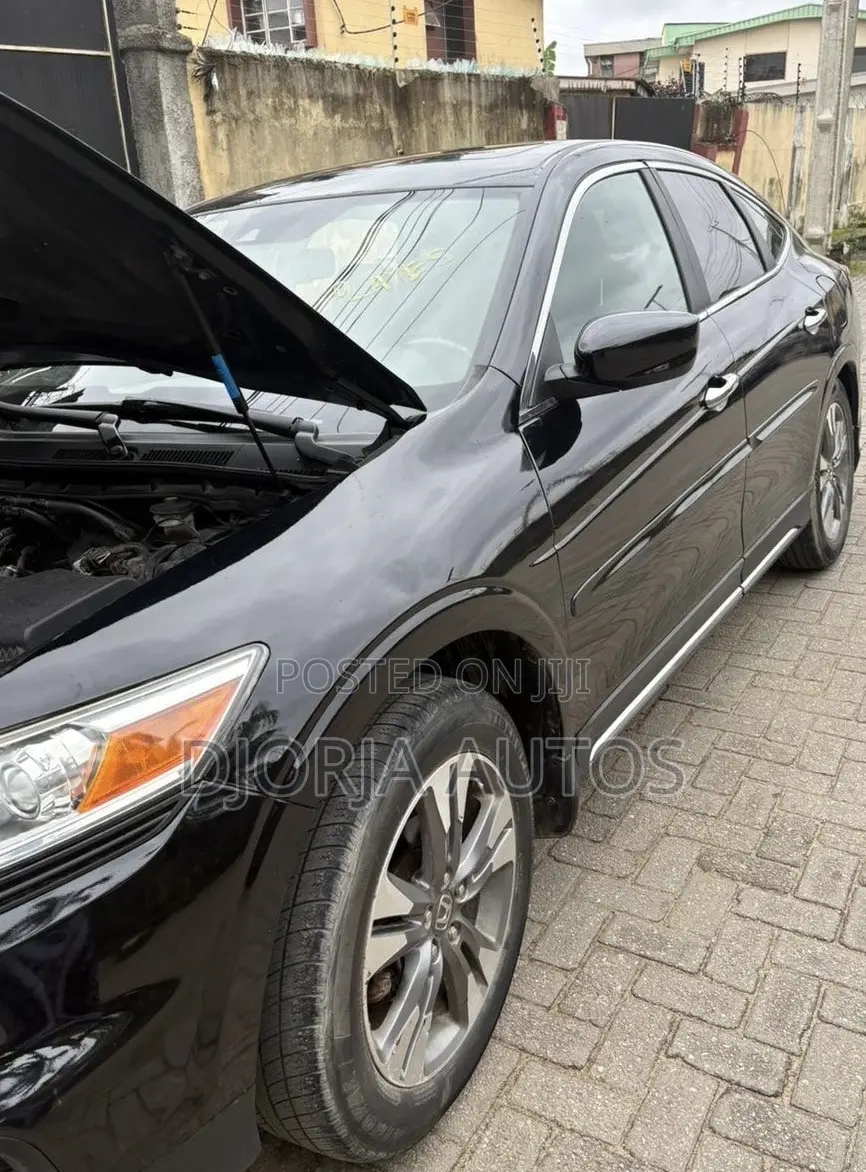 Honda Crosstour 2014 Black