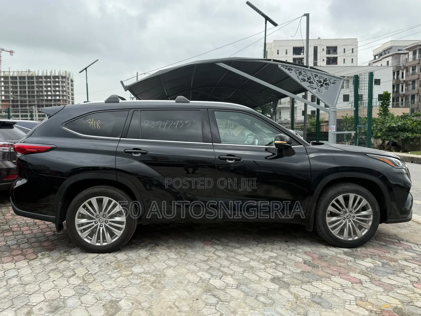 Toyota Highlander Platinum AWD 2024 Black