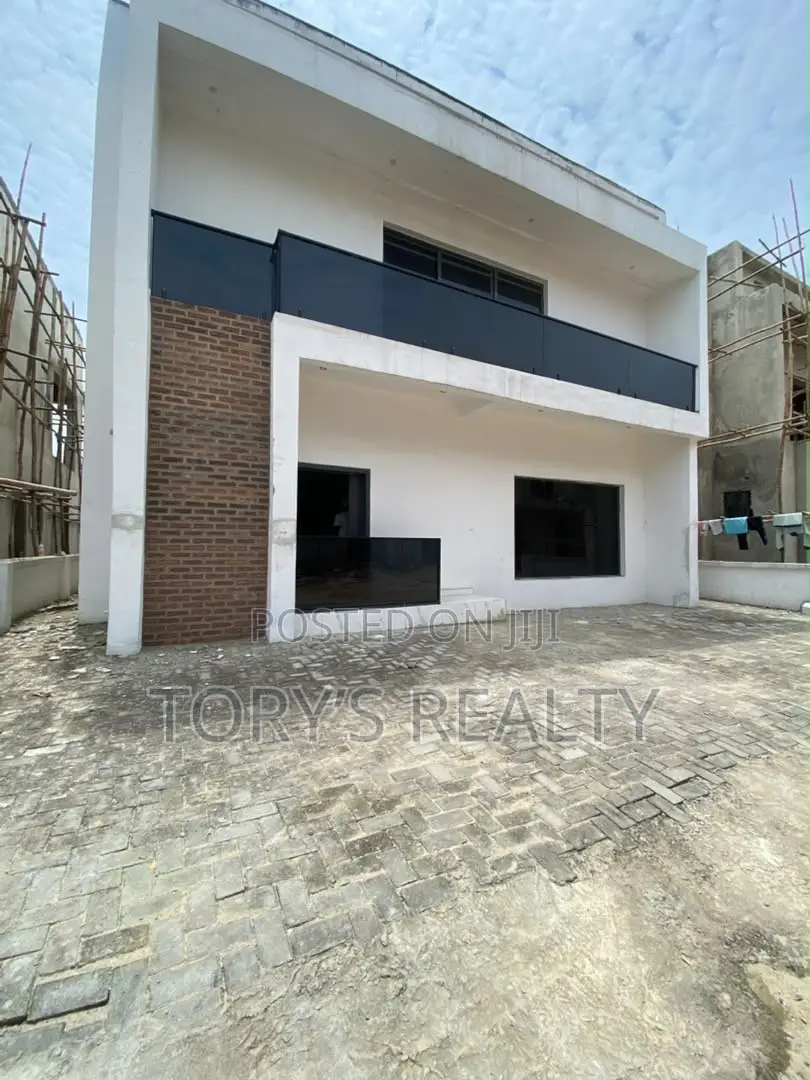 3bdrm Duplex in Ado / Ajah for sale