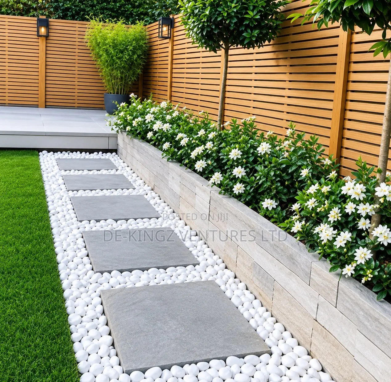 15kg Bag of White Stone for Decorating Spaces