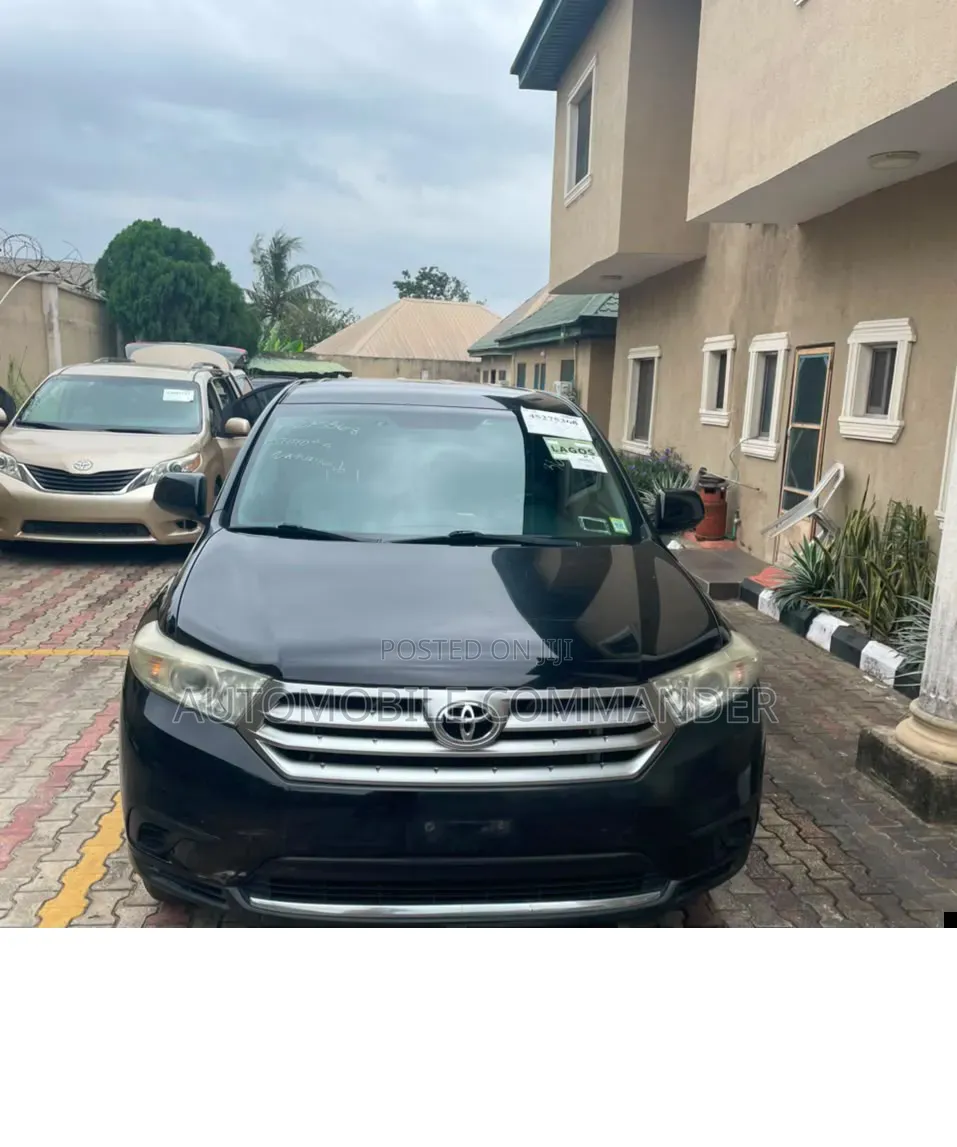 Toyota Highlander 2013 Black