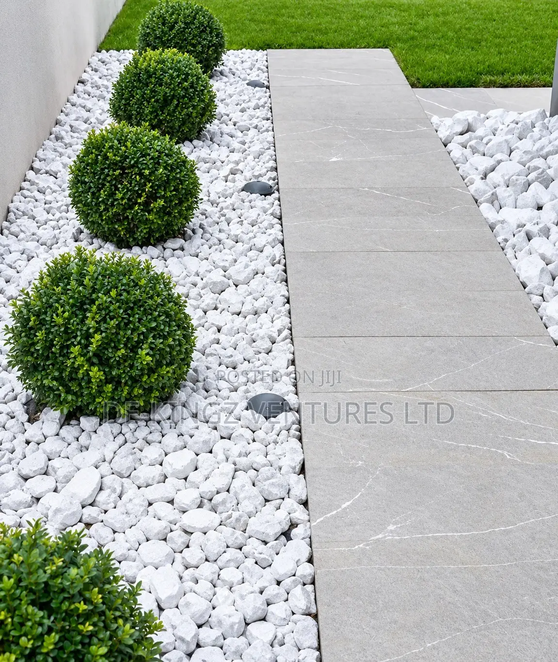 15 Kilos or Kg of White Chippings Stones for Decoration