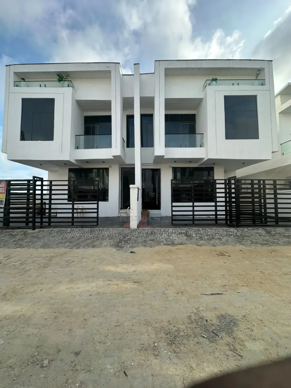 4bdrm Duplex in Lekki Palmcity for sale