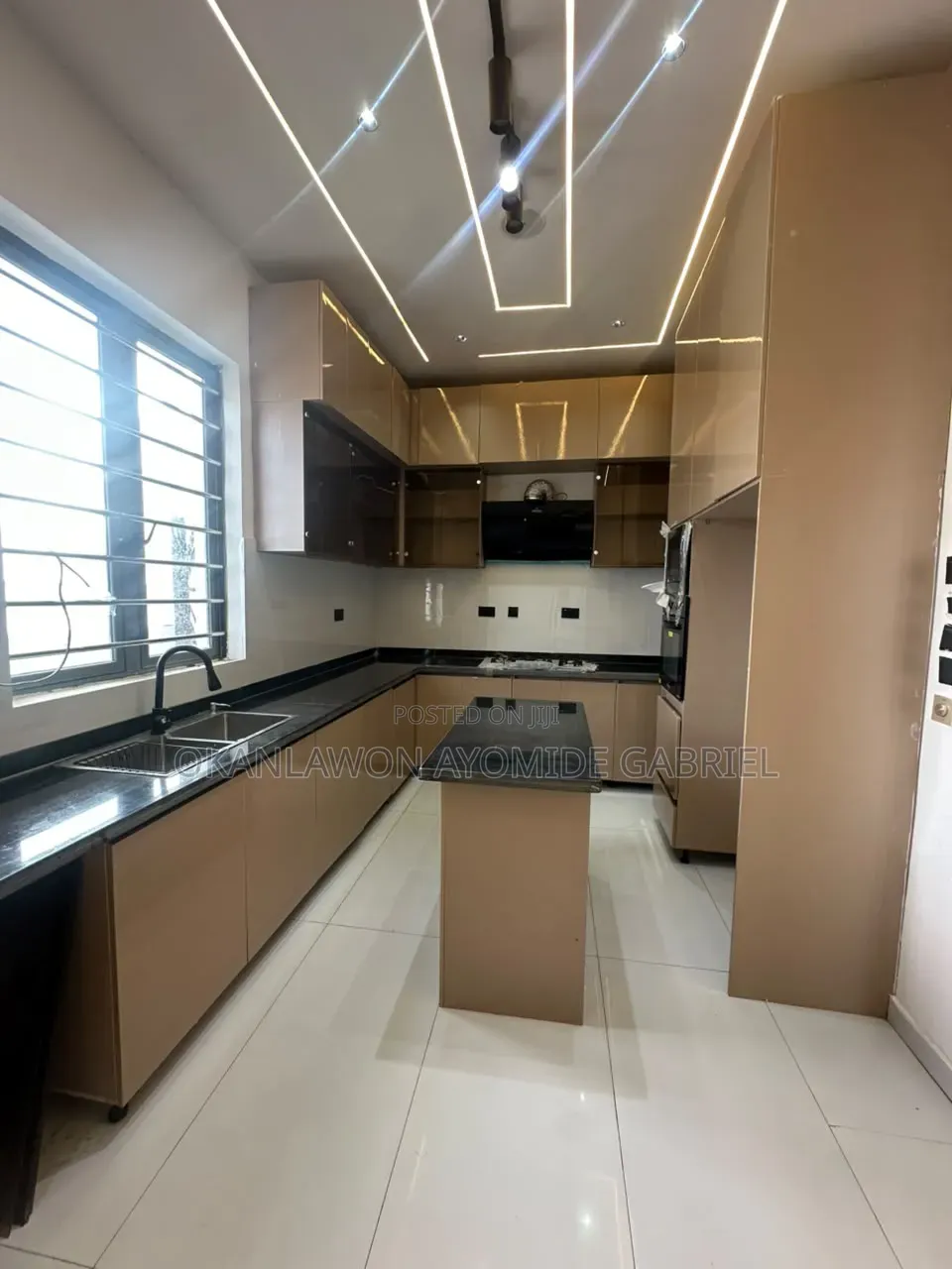 4bdrm Duplex in Lekki Palmcity for sale