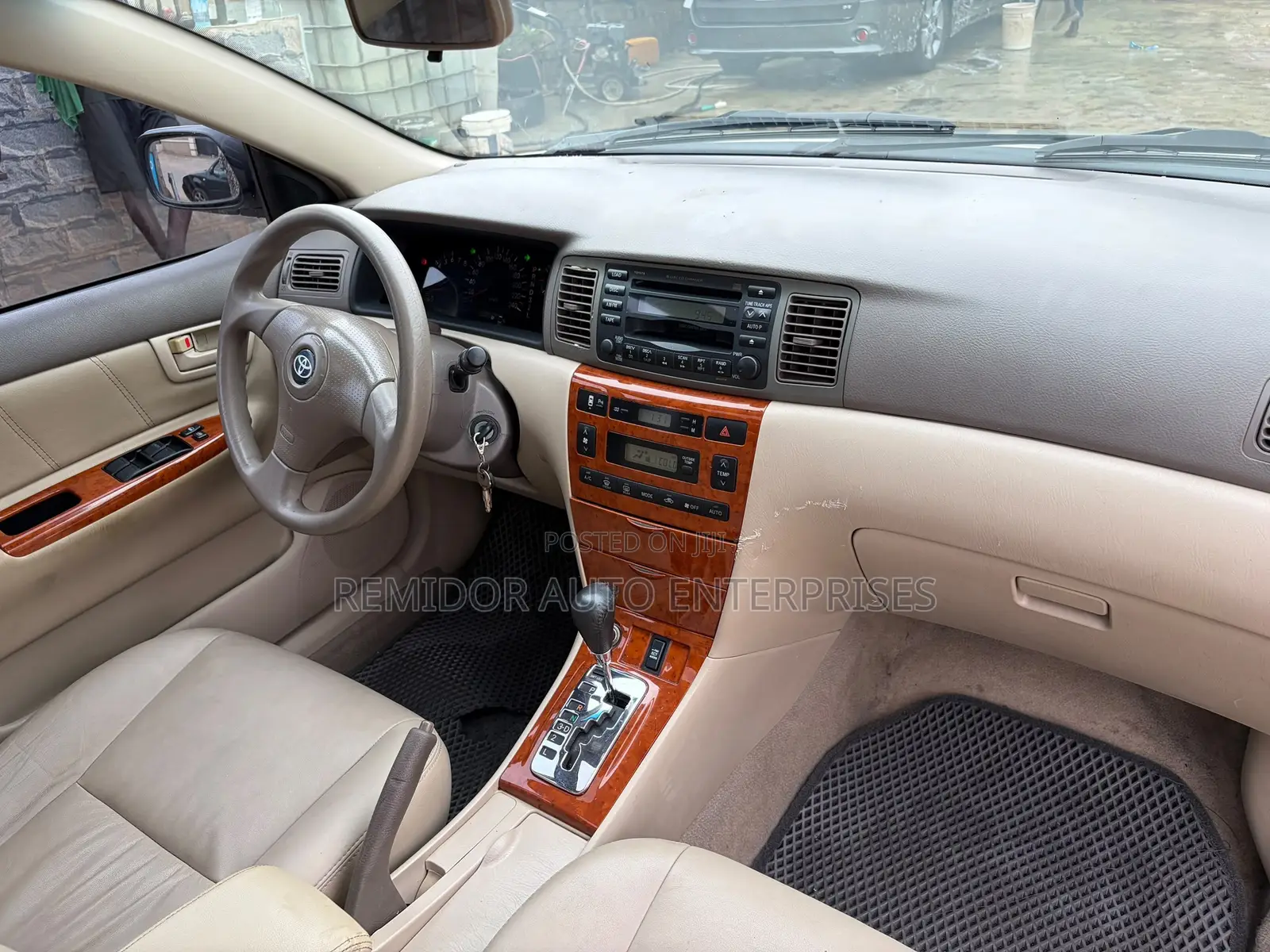 Toyota Corolla 2007 Gold