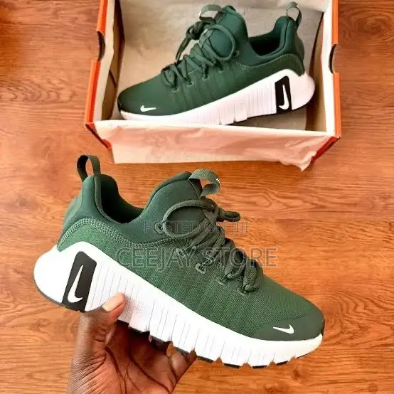 The Nike Free Metcon 6 Sneakers
