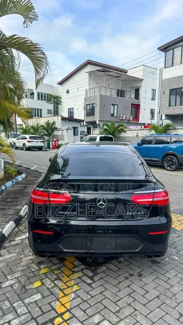 Mercedes-Benz GLC-Class 2017 Black
