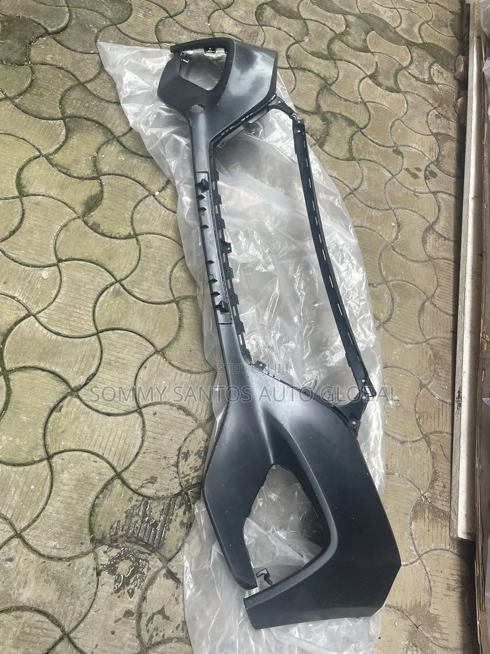 Front Upper Empty Bumper Hyundai Creta 2018 Available