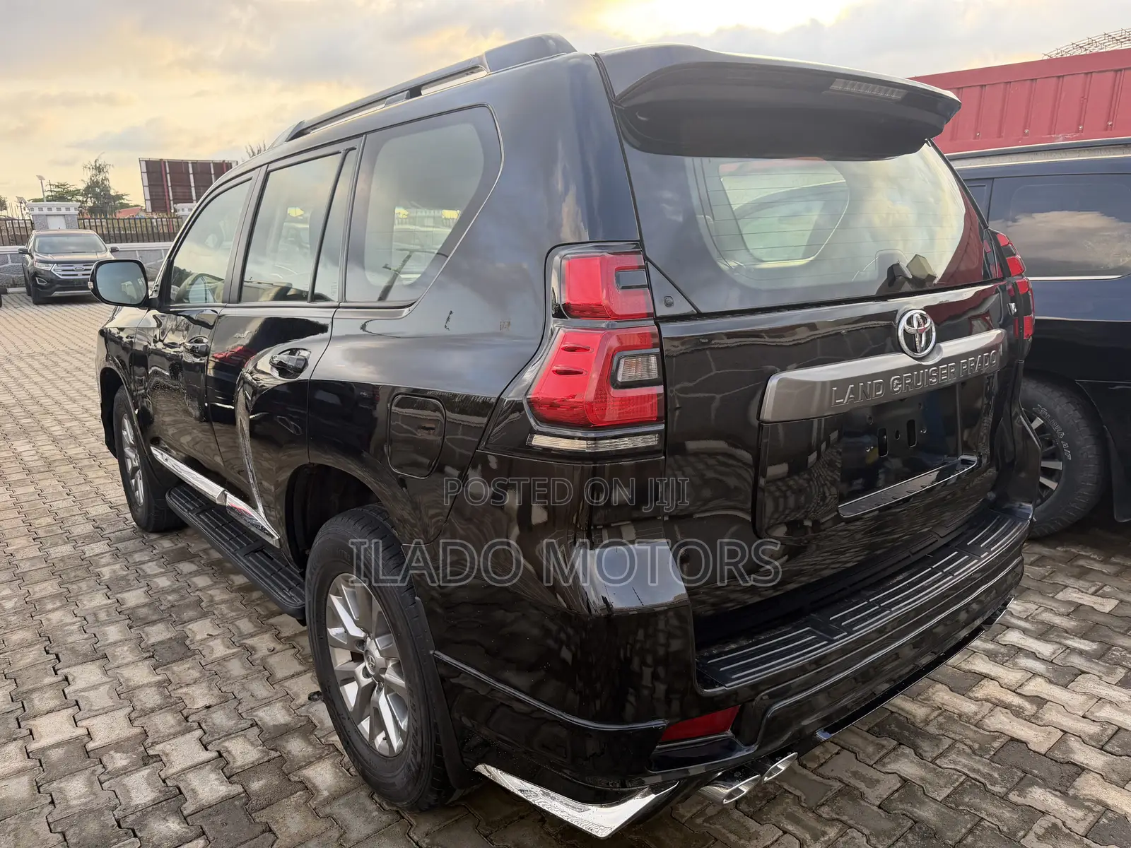 Toyota Land Cruiser Prado 2018 Black