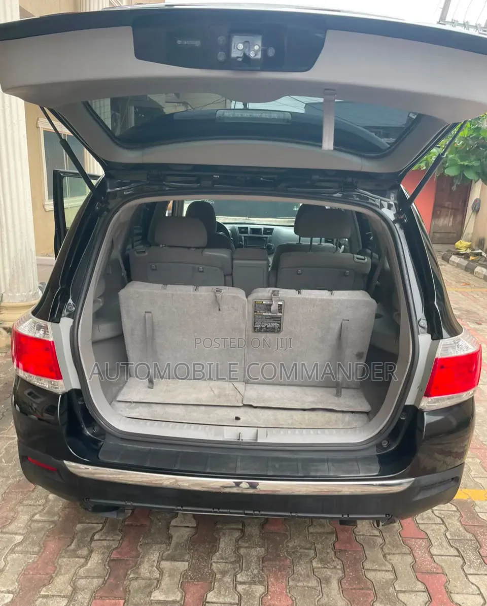 Toyota Highlander 2013 Black