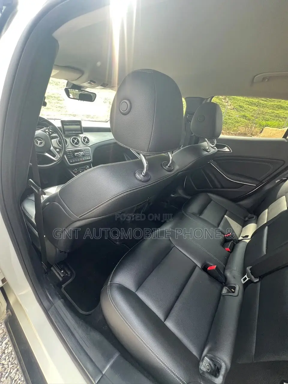 Mercedes-Benz GLA 250 2015 White